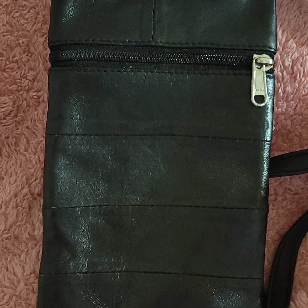 Purse - Picture 4 of 5